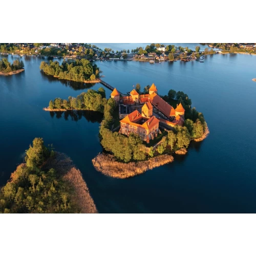 Nebula postcard #107: Trakai Island Castle