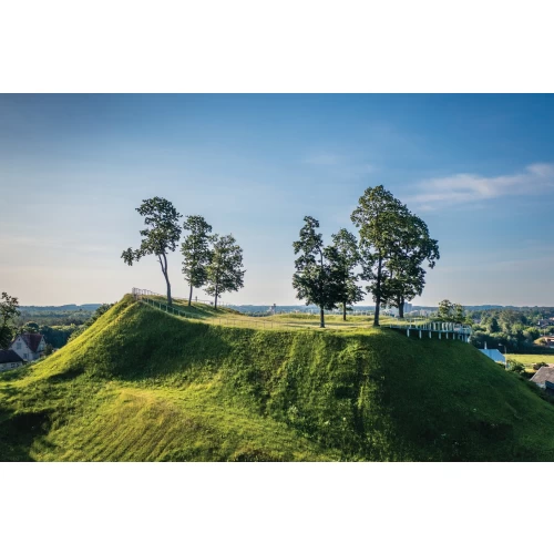 Nebula postcard #118: The Mound of Ukmergė