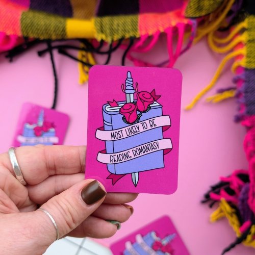 Fridge magnet: Reading Romantasy