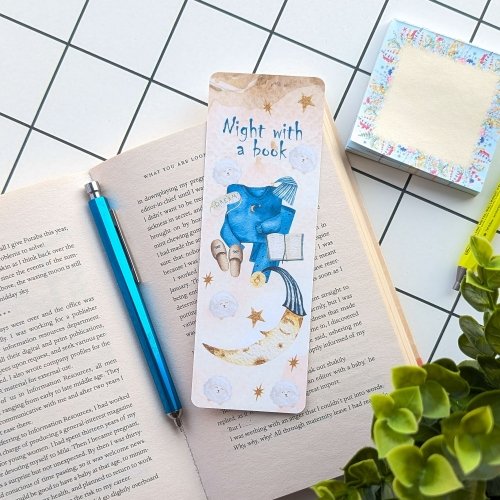 Bookmark #124: Night with a Book