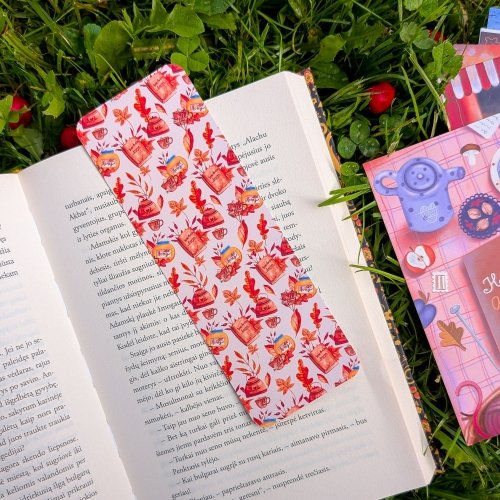 Bookmark: Autumn Tea and Books